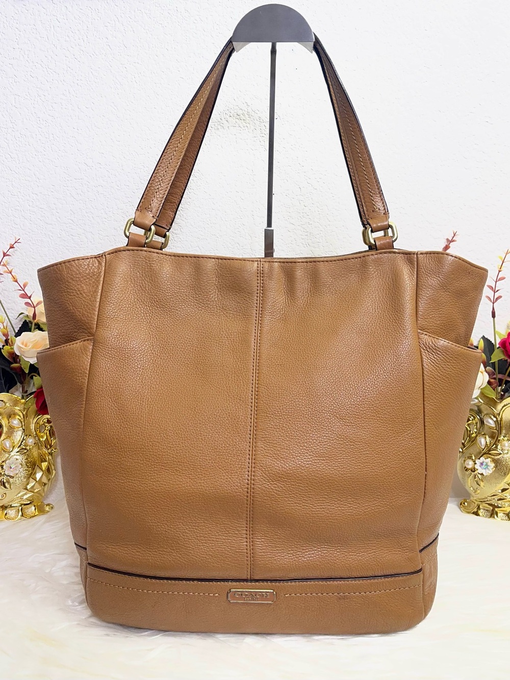 2013 Coach Park Carrie Tote